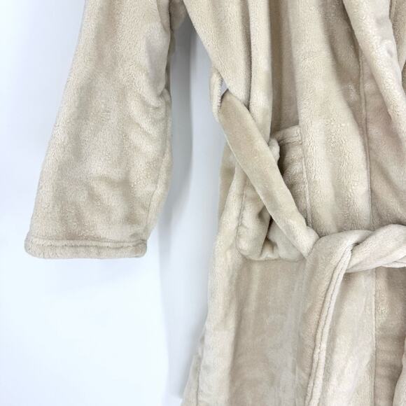 Summer & Rose Plush Knee Length Hooded Robe with Pockets Beige Size L/XL - Picture 4 of 9